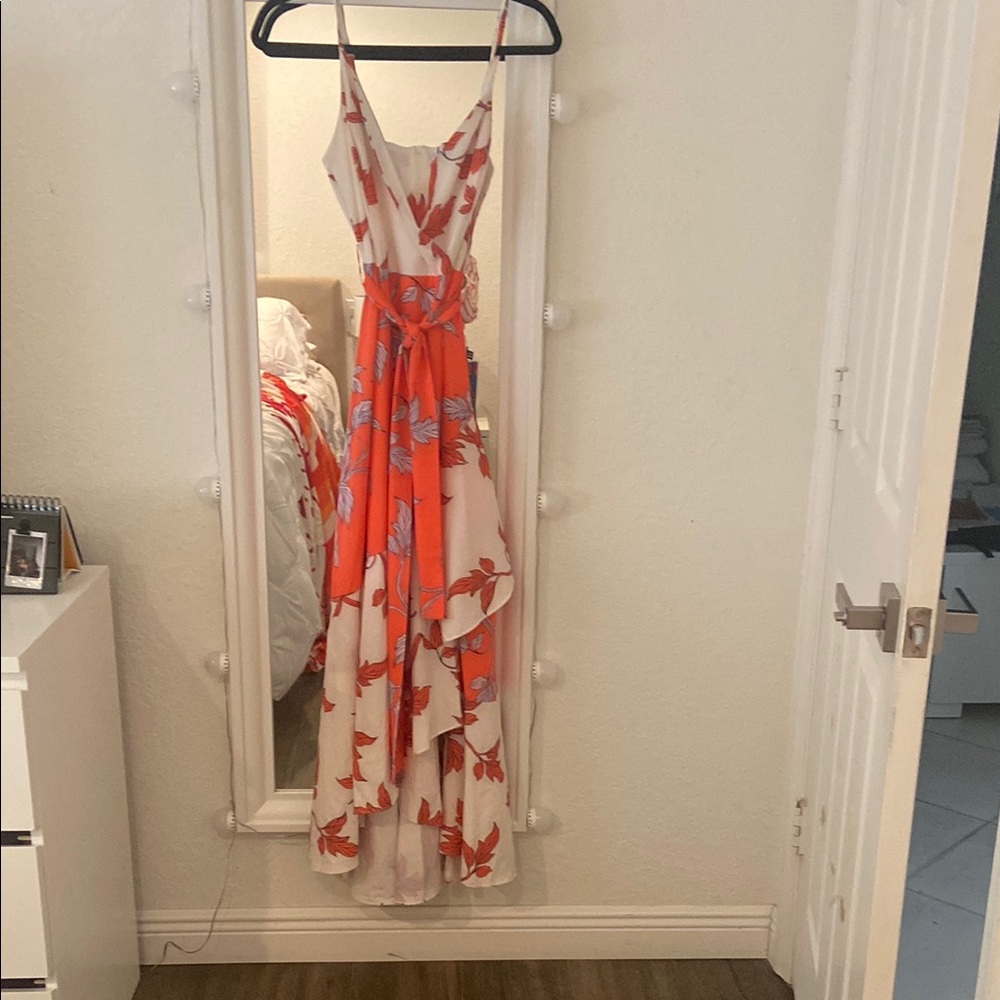 Chic Vibrant Red and Cream Maxi Dress